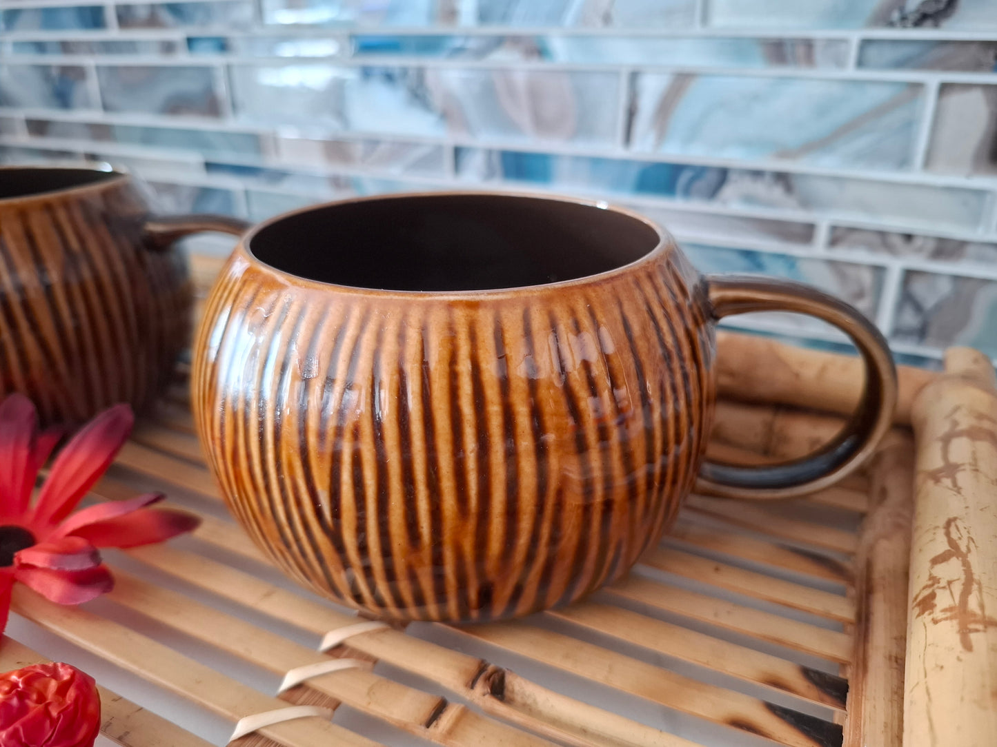 Brown Ribbed Ceramic Mug Set