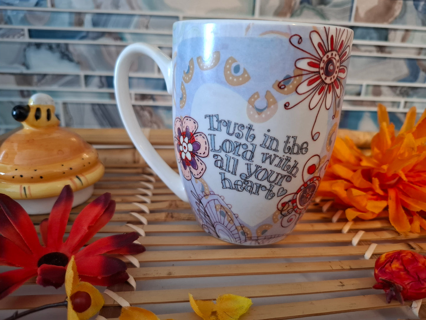 Trust in the Lord Floral Scripture Mug