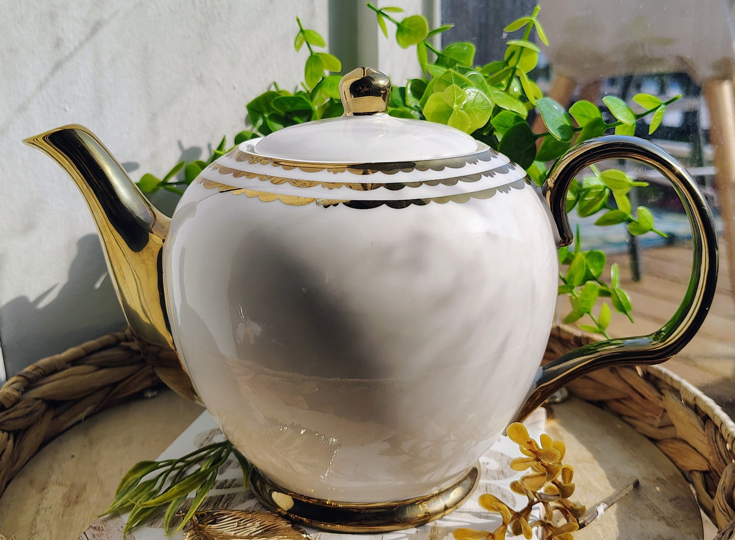 Walk in Love Tea Set – Ephesians 5:2 Gold Teapot & Matching Encouragement Mug | Scripture Tea Gift Set