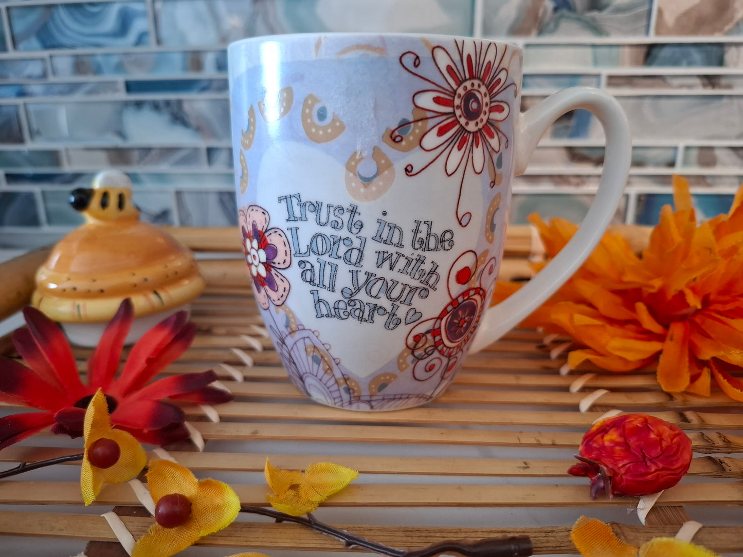 Trust in the Lord Floral Scripture Mug